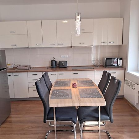Apartmany Rubin Nesvady Luaran gambar