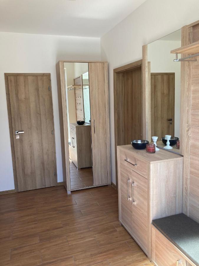 Apartmany Rubin Nesvady Luaran gambar