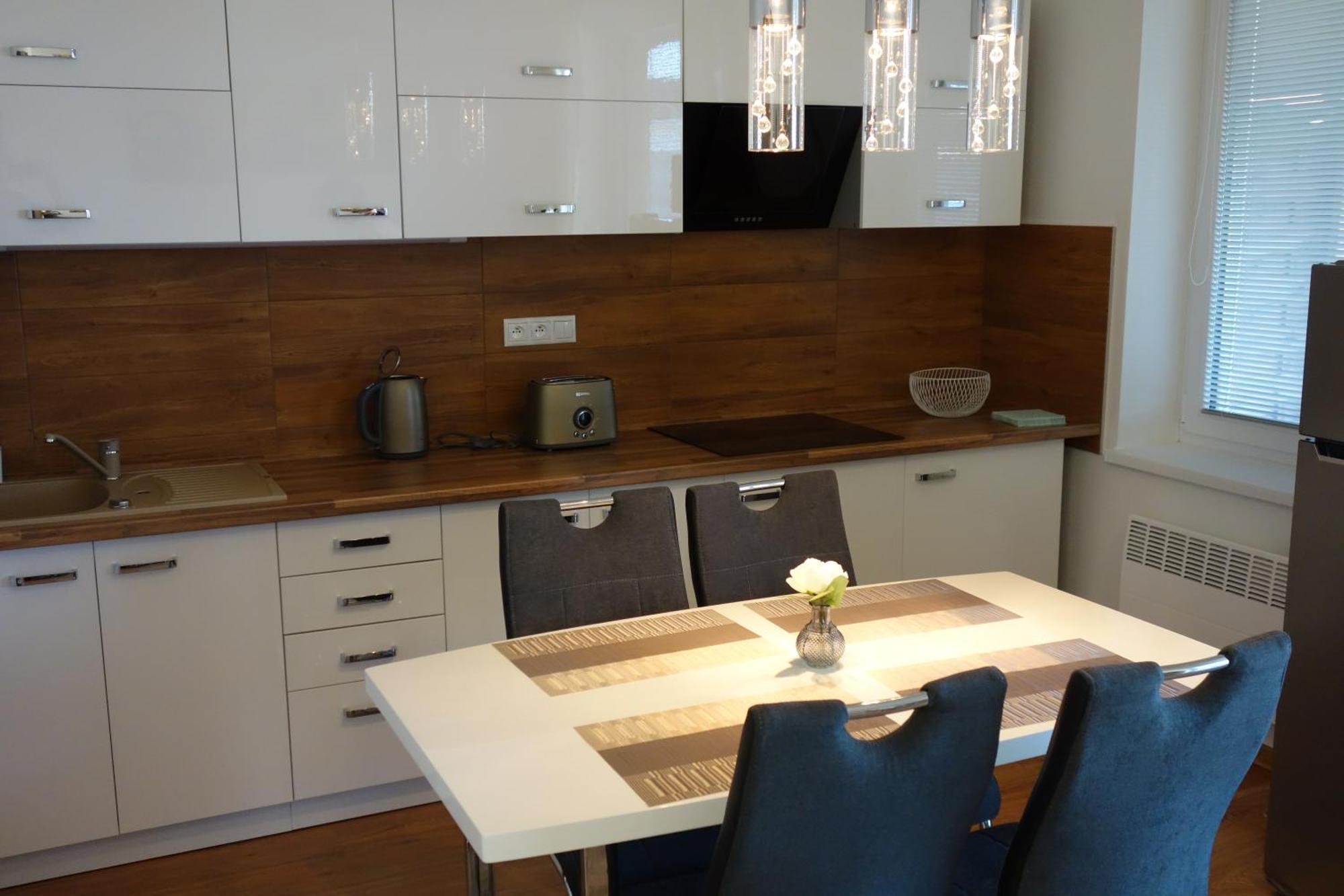 Apartmany Rubin Nesvady Luaran gambar